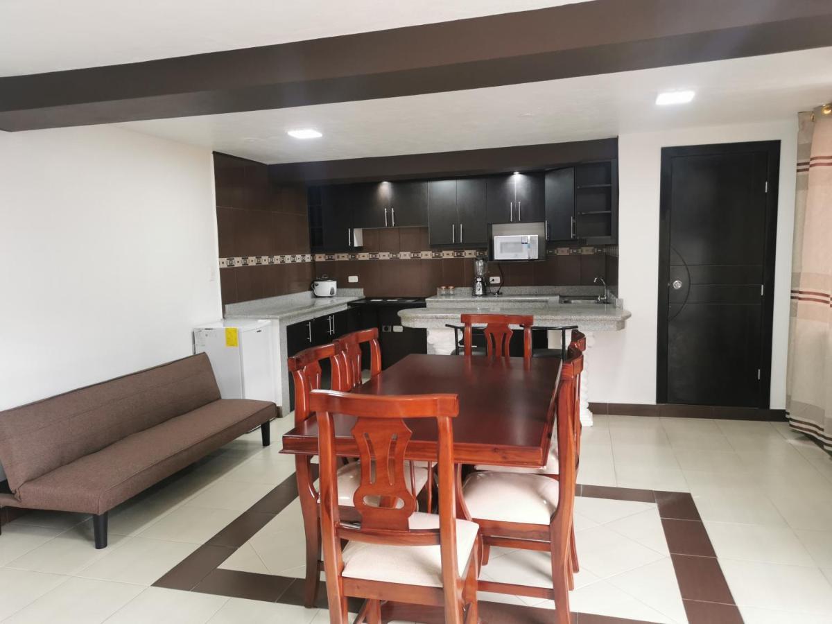 Gigahouse Apartment Banos  Ngoại thất bức ảnh